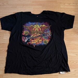 Black Graphic Men's T-Shirt Aerosmith